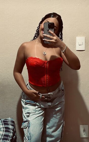 Full leaked Heloovv private onlyfans photo