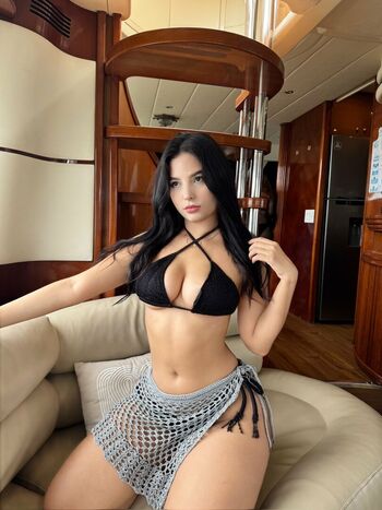 Full leaked Heosan di page private onlyfans photo