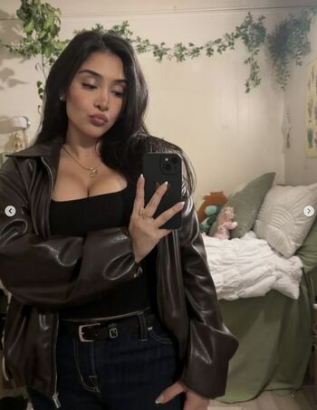 Full leaked Hermosainez private onlyfans photo