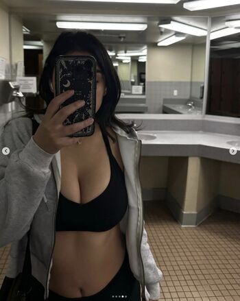 Full leaked Hermosainez private onlyfans photo