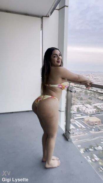 Full leaked Heyitzgigi private onlyfans photo