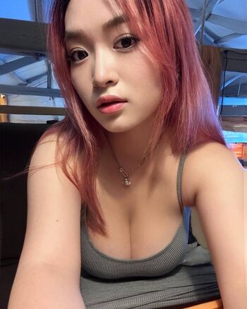 Full leaked Holly shu private onlyfans photo