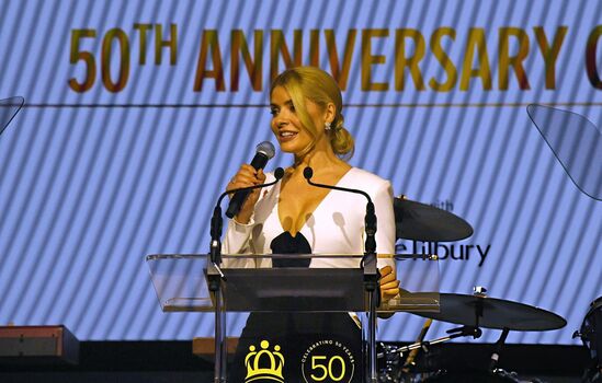 Full leaked Holly willoughby page private onlyfans photo