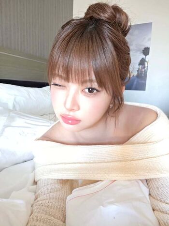 Hong Eunchae 홍은채