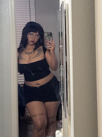 Full leaked Hopeurot private onlyfans photo