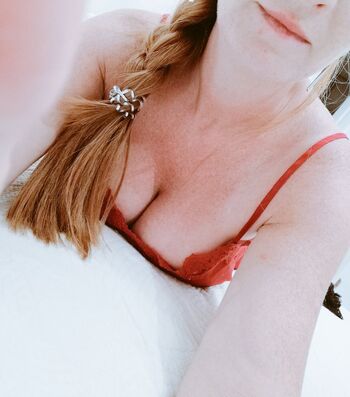 Full leaked Hugetittedgingerfree private onlyfans photo