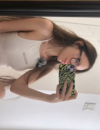 Full leaked Iiizwerg private onlyfans photo