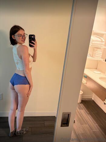 Full leaked Indieellis private onlyfans photo
