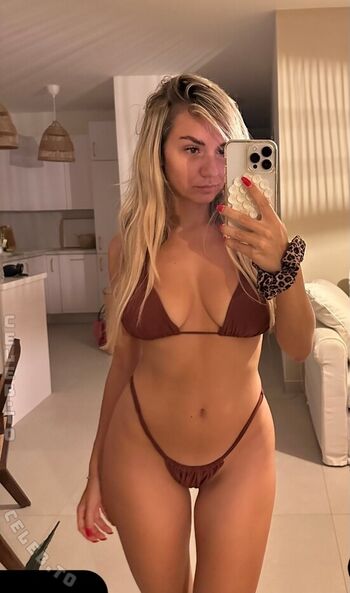 Full leaked Inspiredbydzeni private onlyfans photo