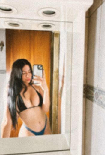 Full leaked Intrusaaa private onlyfans photo