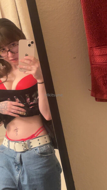 Full leaked Irlkitsune private onlyfans photo