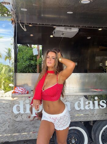 isabella.Lauren