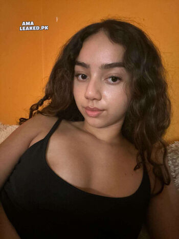 Isabella Luna Tovar