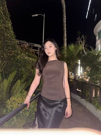 Full leaked Issfanfan private onlyfans photo