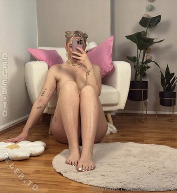 Full leaked Itisemimarie private onlyfans photo