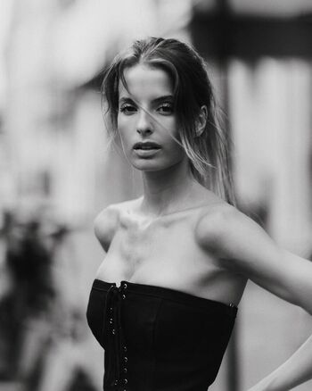 Full leaked Itsineess private onlyfans photo