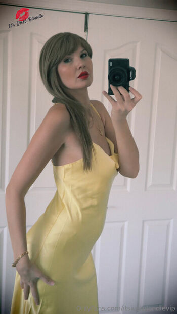Full leaked Itsjustblondie private onlyfans photo