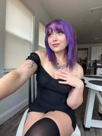 Full leaked Itsqueenmanda private onlyfans photo