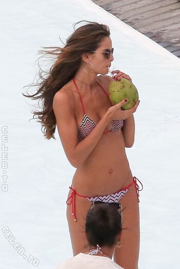 Full leaked Izabel goulart page private onlyfans photo