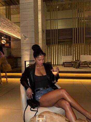 Full leaked Izzyflannery private onlyfans photo