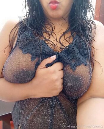 Full leaked Jaanu aunty private onlyfans photo