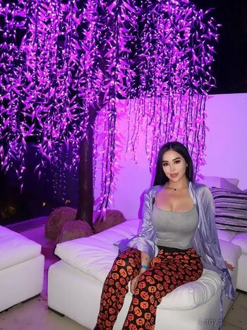 Full leaked Jacky june private onlyfans photo