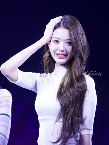 Jang Won-young