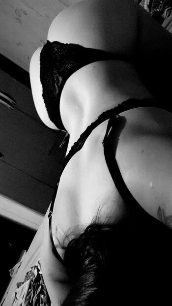 Full leaked Japinha private onlyfans photo