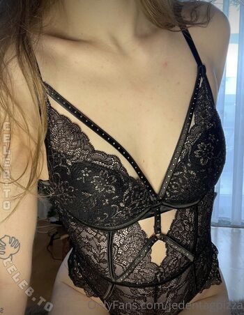 Full leaked Jedentagpizza private onlyfans photo