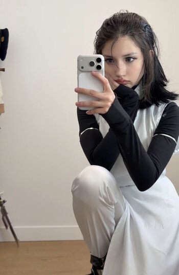 Full leaked Jillynozomi private onlyfans photo