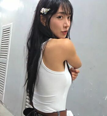 Full leaked Jinnytty private onlyfans photo