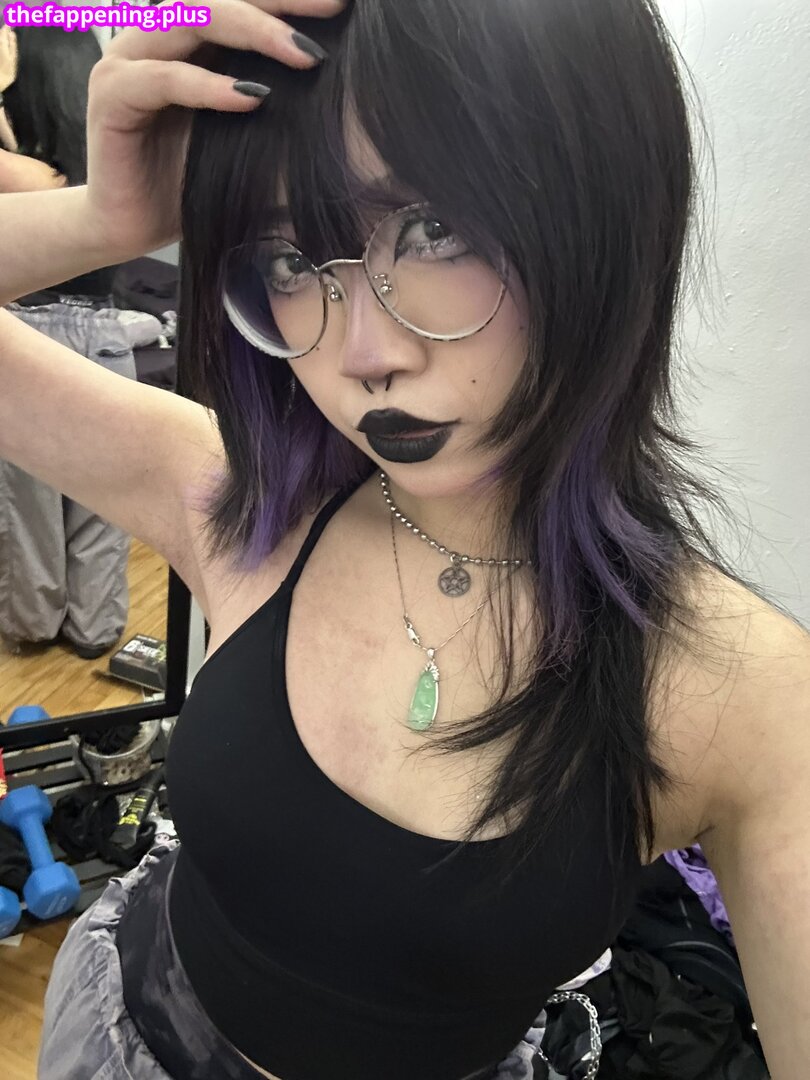 Janet He / https: / jjanethe / jjanethee / jjanether6 Fotografie OnlyFans Dezbrăcată #1