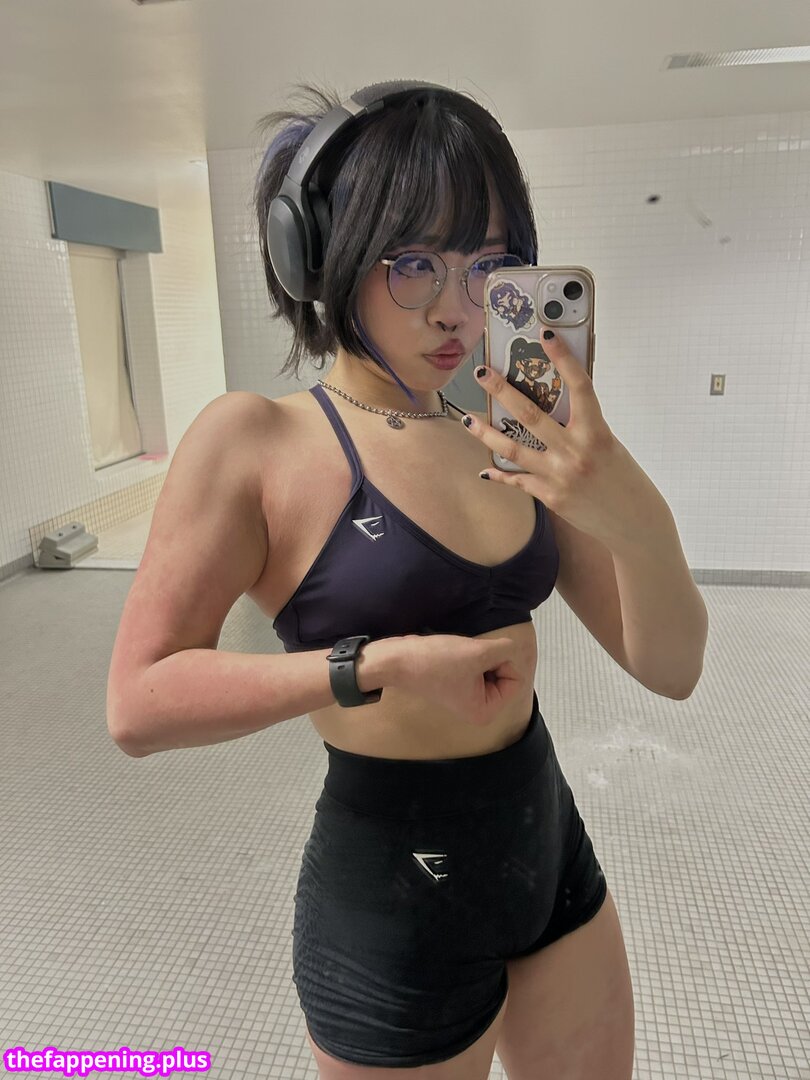 Janet He / https: / jjanethe / jjanethee / jjanether6 ヌードOnlyFans写真 #17