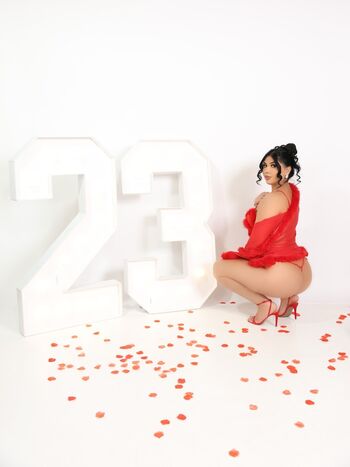 Full leaked Jocelyn nm private onlyfans photo