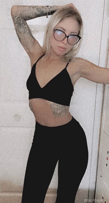 Josie Peach