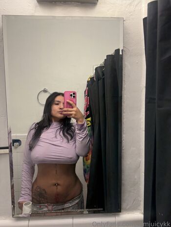 Full leaked Juicyk private onlyfans photo