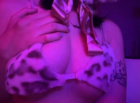 Full leaked Julia graham private onlyfans photo