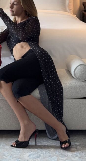 Full leaked Julia hhlrr private onlyfans photo