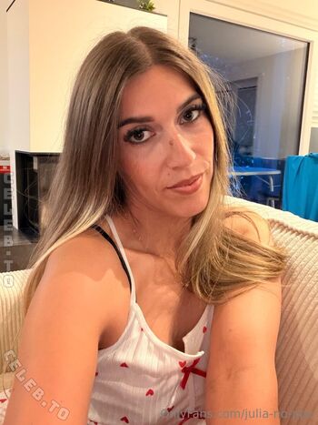 Full leaked Julia sophie private onlyfans photo