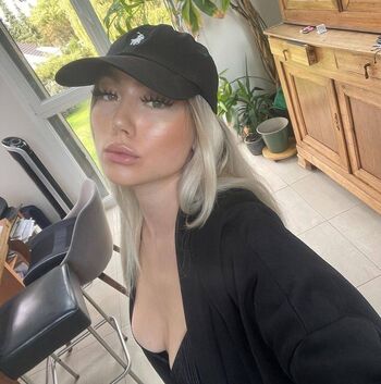 Full leaked Kaazn private onlyfans photo