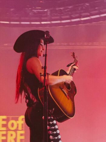 Full leaked Kacey musgraves private onlyfans photo