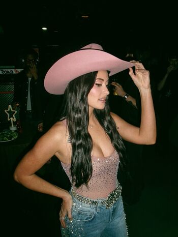 Full leaked Kacey musgraves private onlyfans photo