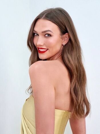 Full leaked Karlie kloss private onlyfans photo