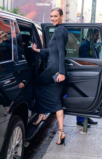 Full leaked Karlie kloss private onlyfans photo