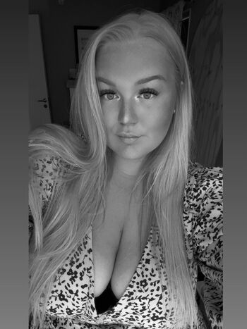 Full leaked Karolina nilsson private onlyfans photo