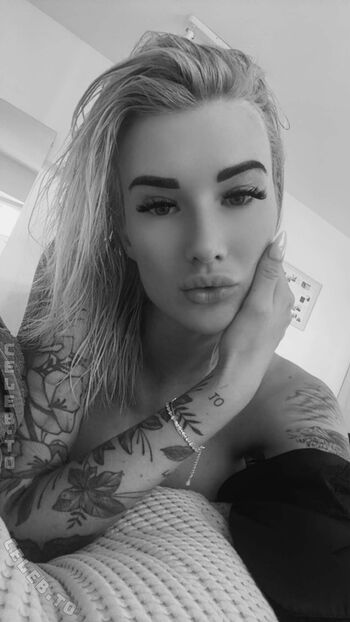 Full leaked Kathy etz private onlyfans photo