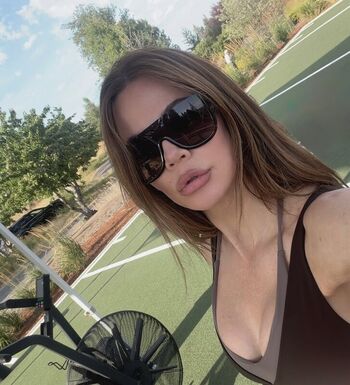 Full leaked Khloe kardashian private onlyfans photo