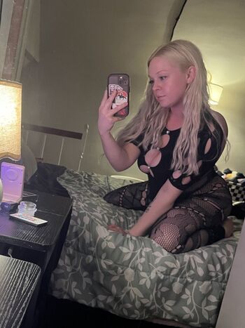 Full leaked Kinkykb private onlyfans photo