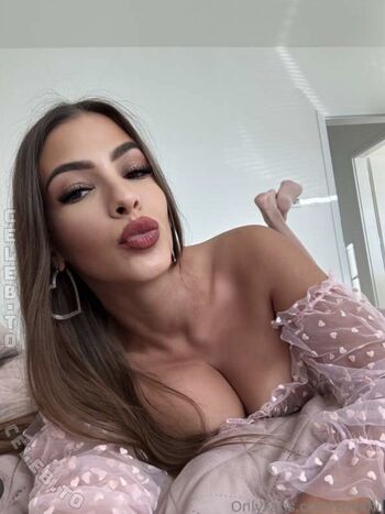 Full leaked Klaudi private onlyfans photo