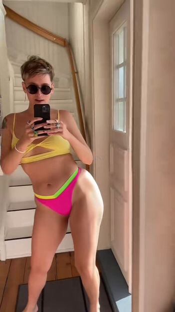 Full leaked Lamarks lisaannmarkuson private onlyfans photo